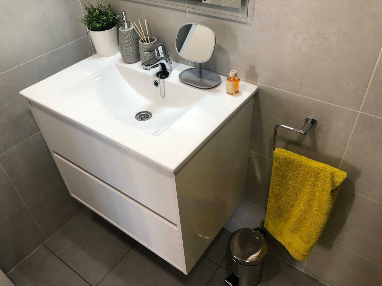 La Moderna Apartament Σαλού Εξωτερικό φωτογραφία